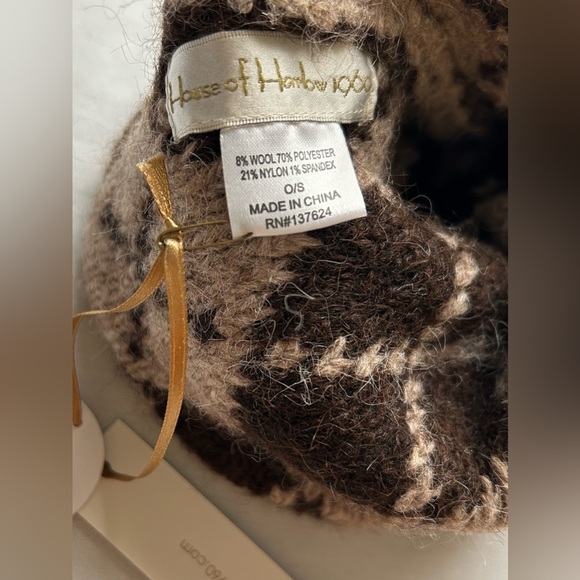 House of Harlow Wool Blend Argyle Beanie Hat - Picture 7 of 9